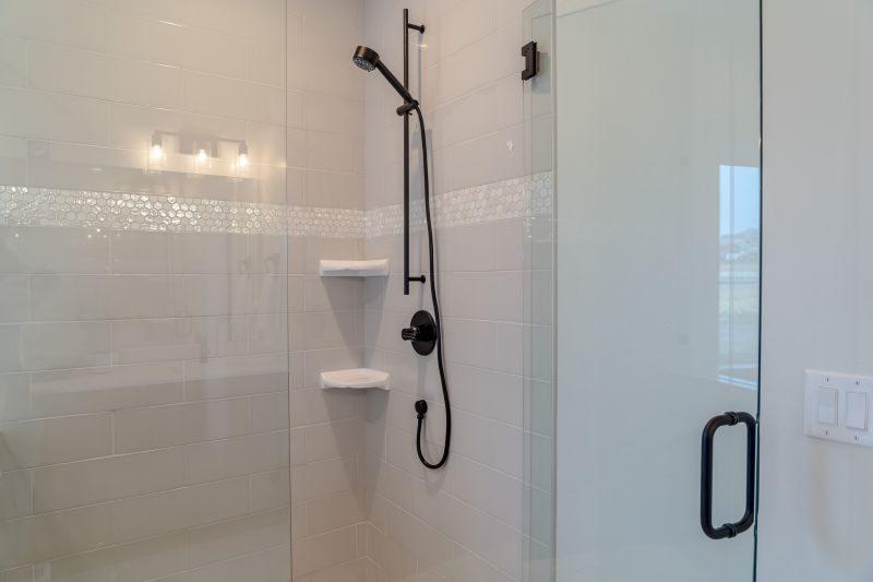 Open-Design Shower Space